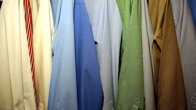 Po co w szafie potrzebne są pokrowce na odzież?