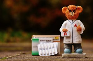 Szkolenia dla branży farmaceutycznej. Szczególne branże na rynku pracy – szkolenia prawo farmaceutyczne